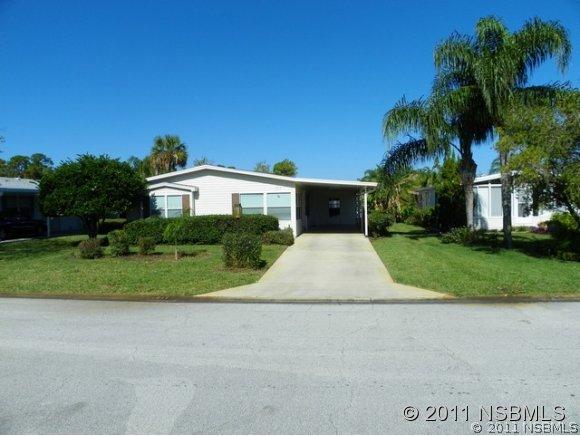 817 Masthead Ln., Edgewater, FL 32141