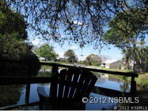 33 Bogey Cir., New Smyrna Beach, FL 32168