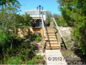 127 E Ariel Rd., Oak Hill, FL 32759