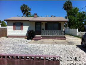 113 Dixwood Ave., Edgewater, FL 32132