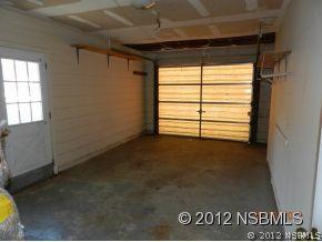 2114 Queen Palm Dr., Edgewater, FL 32141