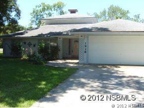 1918 Pine Tree Dr., Edgewater, FL 32141