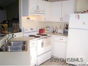 2019 Umbrella Tree Dr., Edgewater, FL 32141