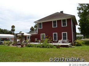 709 Wayne Ave., New Smyrna Beach, FL 32168