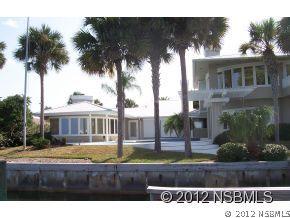 1215 Commodore Dr., New Smyrna Beach, FL 32168