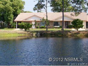 12 Grace Dr., New Smyrna Beach, FL 32168