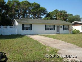 1922 Evergreen Dr., Edgewater, FL 32141