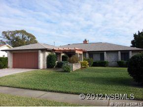 216 Fairfax Dr., Daytona Beach, FL 32119