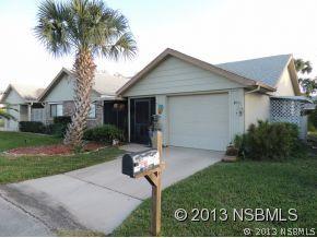 25 Bogey Cir., New Smyrna Beach, FL 32168