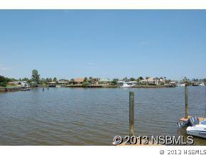 155 Breezeway Ct., New Smyrna Beach, FL 32169