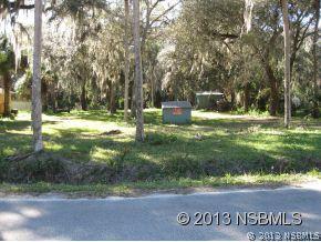1740 Elizabeth St., New Smyrna Beach, FL 32168