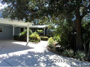 301 Marsh Landing Loop, Oak Hill, FL 32759