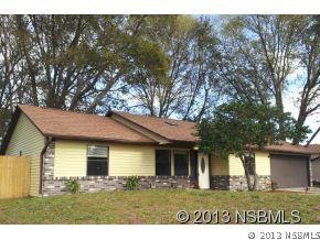 3227 Pine Tree Dr., Edgewater, FL 32141