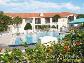 402 Bouchelle Dr. #102, New Smyrna Beach, FL 32169