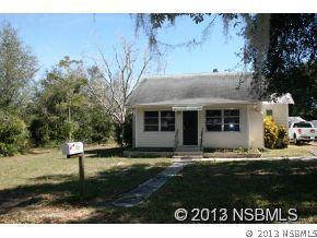 131 Oak St., Oak Hill, FL 32759
