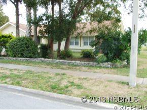 212 Fairfax Dr., Daytona Beach, FL 32119