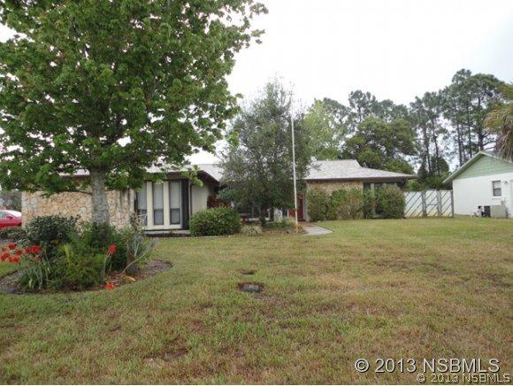 301 Sea Gull Ct., Edgewater, FL 32141