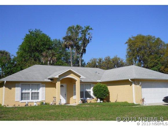 1616 Queen Palm Dr., Edgewater, FL 32132