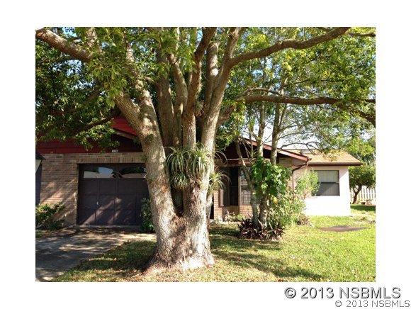 326 Shangri Lane Cir., Edgewater, FL 32132