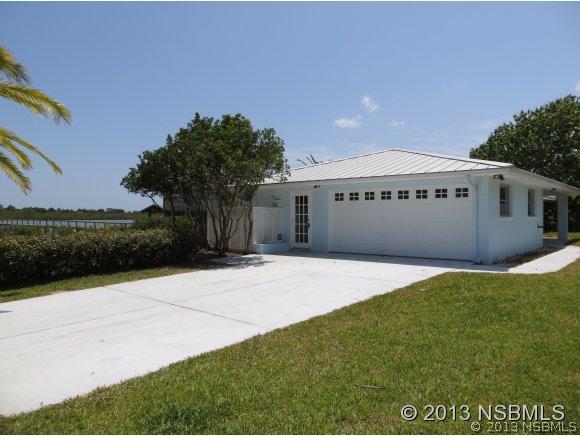 208 Virginia St., Edgewater, FL 32132