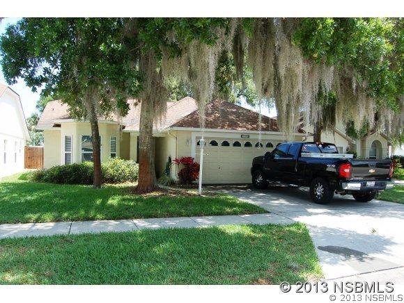 536 Cedaredge Dr., New Smyrna Beach, FL 32168