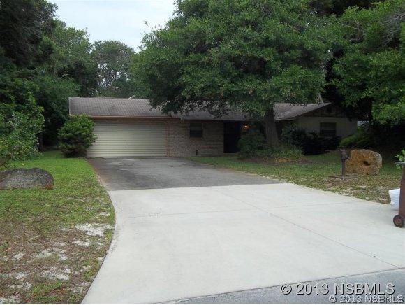 716 Evergreen St., New Smyrna Beach, FL 32169