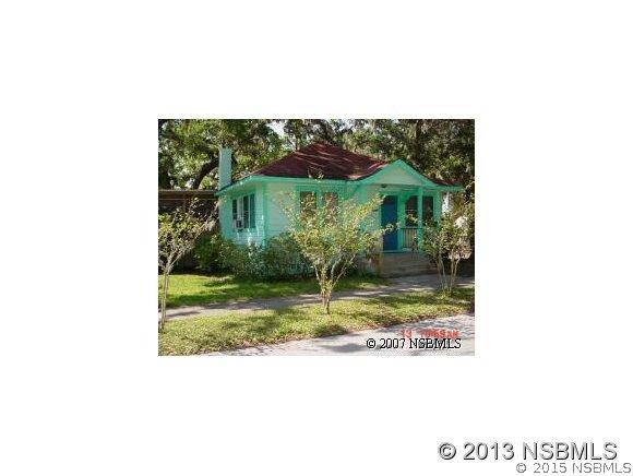 204 Anderson St., New Smyrna Beach, FL 32168