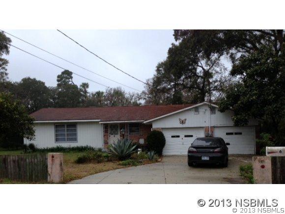 6 Lynn Ct., New Smyrna Beach, FL 32168