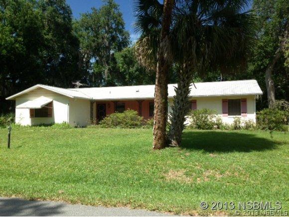 1329 Pine Tree Dr., Edgewater, FL 32132