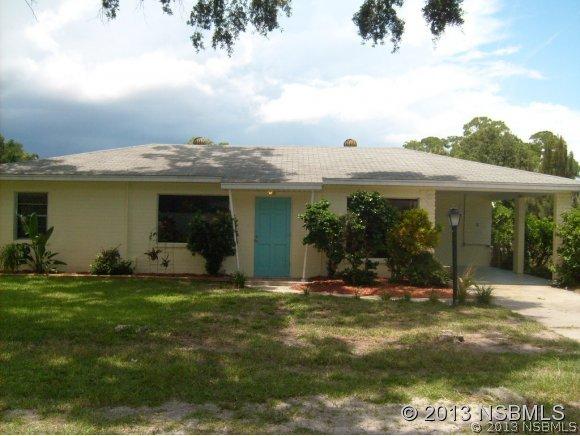 9 Swan Ave., New Smyrna Beach, FL 32168