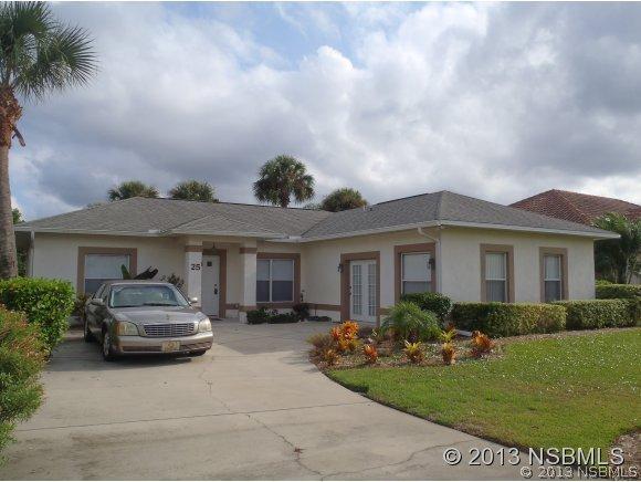 25 Richmond Dr., New Smyrna Beach, FL 32169