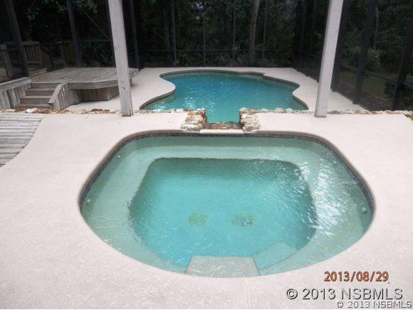 6157 Shoreline Dr., Port Orange, FL 32127