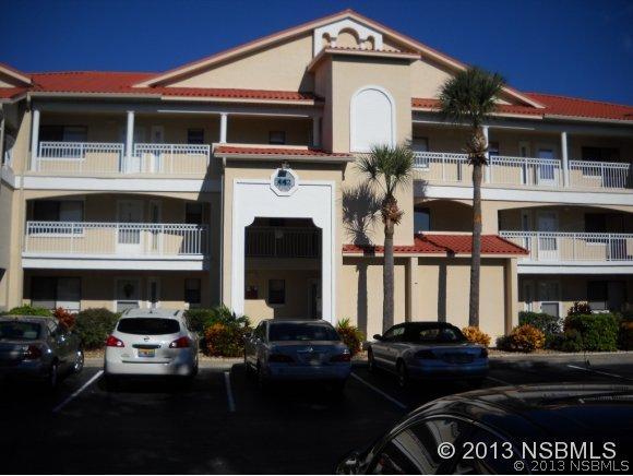 442 Bouchelle Dr. #101, New Smyrna Beach, FL 32169
