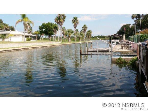 189 Hazelwood River Rd., Edgewater, FL 32141