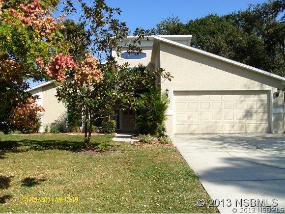 2403 Willow Oak Dr., Edgewater, FL 32141