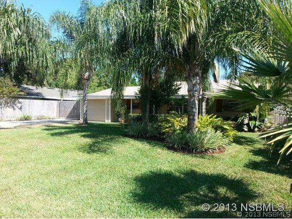 575 Patricia Dr., New Smyrna Beach, FL 32168