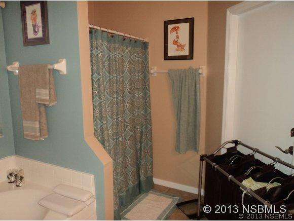 3044 Silver Palm Dr., Edgewater, FL 32141