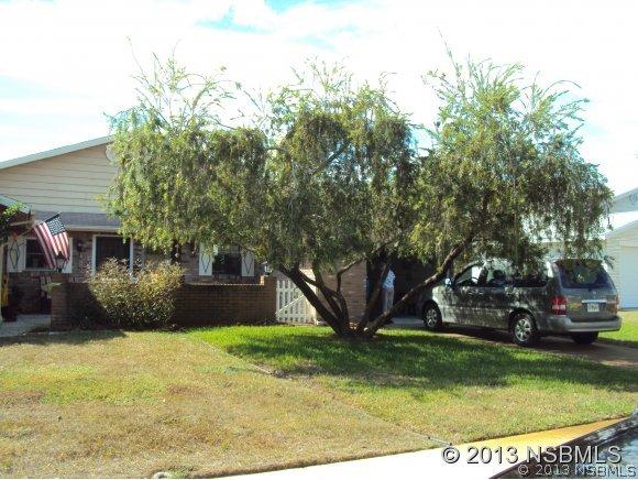 214 Shangri Lane Cir., Edgewater, FL 32132