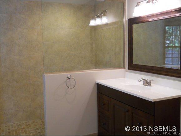 2711 Vista Palm Dr., Edgewater, FL 32141