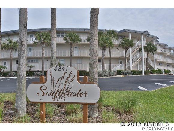 4841 E Saxon Dr. #B104, New Smyrna Beach, FL 32169