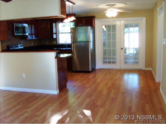 1929 Kumquat Dr., Edgewater, FL 32141