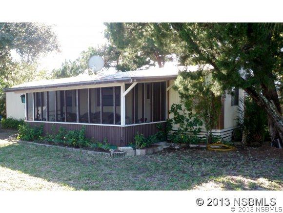 158 Lewis St., Edgewater, FL 32141