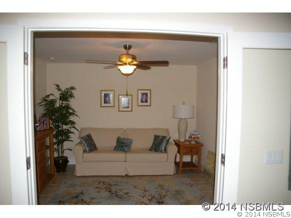 2286 Hawks Cove Cir., New Smyrna Beach, FL 32168