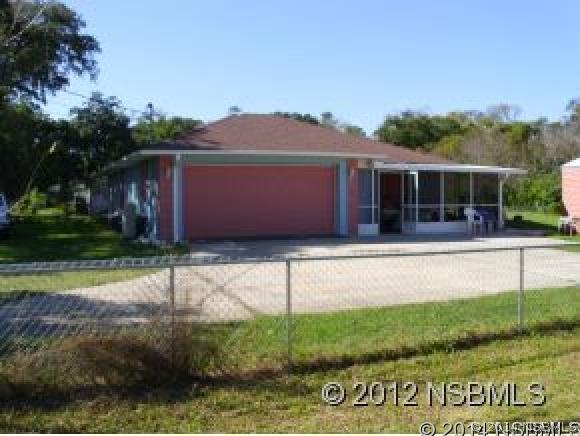 254 Cypress Ave., Oak Hill, FL 32759