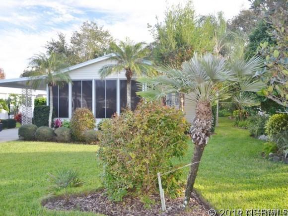 602 Portside Cir., Edgewater, FL 32141