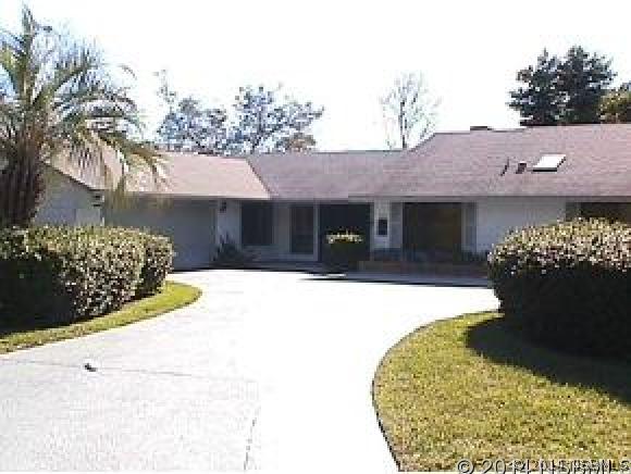 522 Club House Blvd., New Smyrna Beach, FL 32168