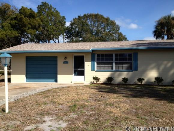 1907 Juniper Dr., Edgewater, FL 32141