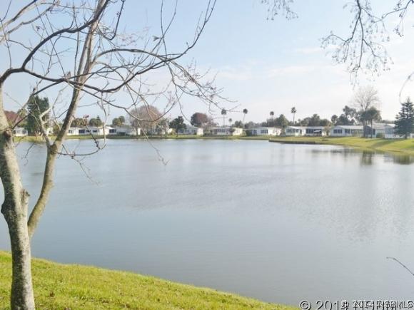 711 Starboard Ave., Edgewater, FL 32141