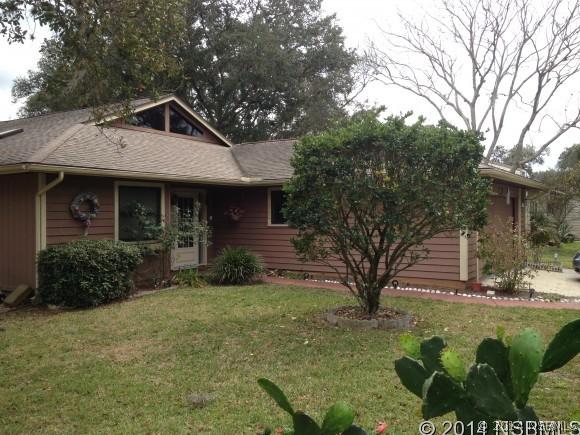 2807 Travelers Palm Dr., Edgewater, FL 32141