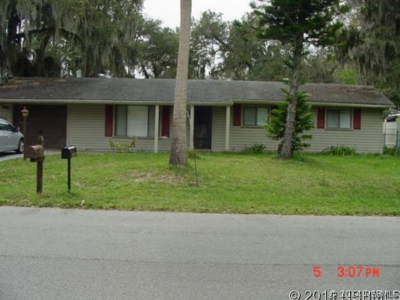 1426 Pine Tree Dr., Edgewater, FL 32132